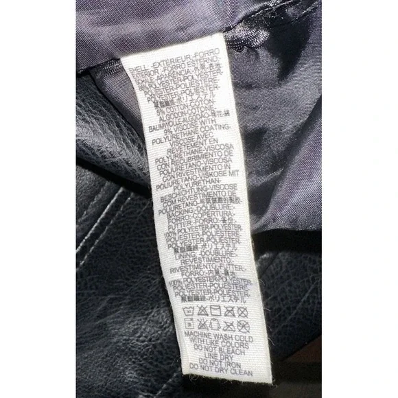 Free People Mini Retro Body Con Black Faux Leather Skirt Size 6 Vegan Leather - Picture 7 of 9